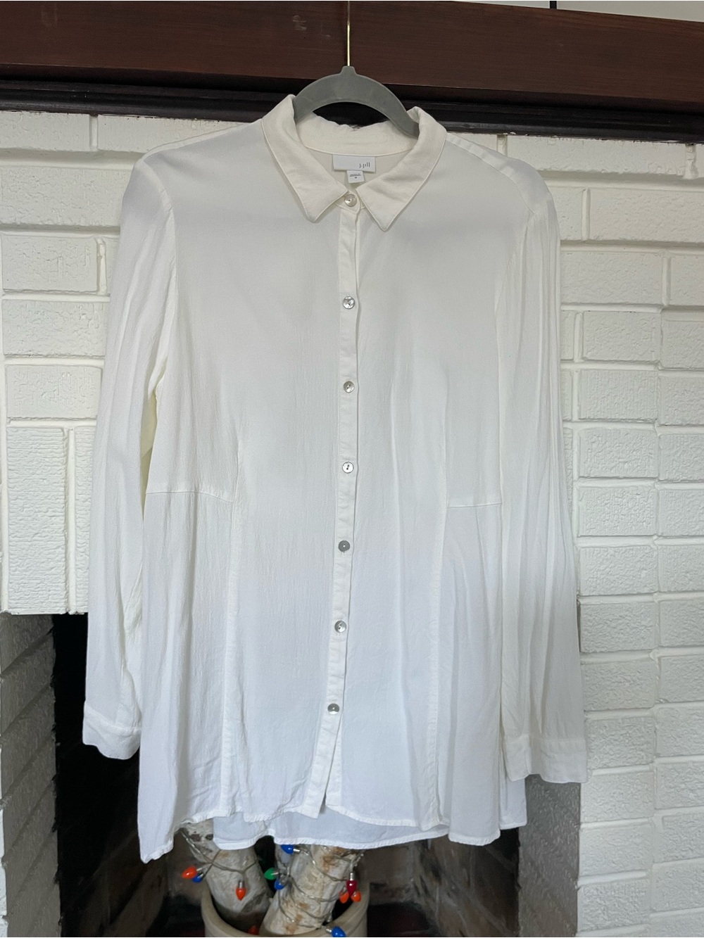 J. Jill Off White Long-Sleeve Button-Down Shirt